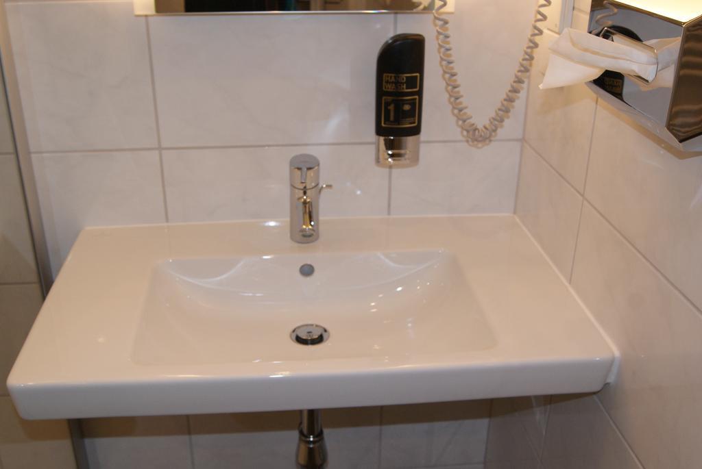 Hotel Villa Kisseleff Bad Homburg vor der Höhe Zimmer foto